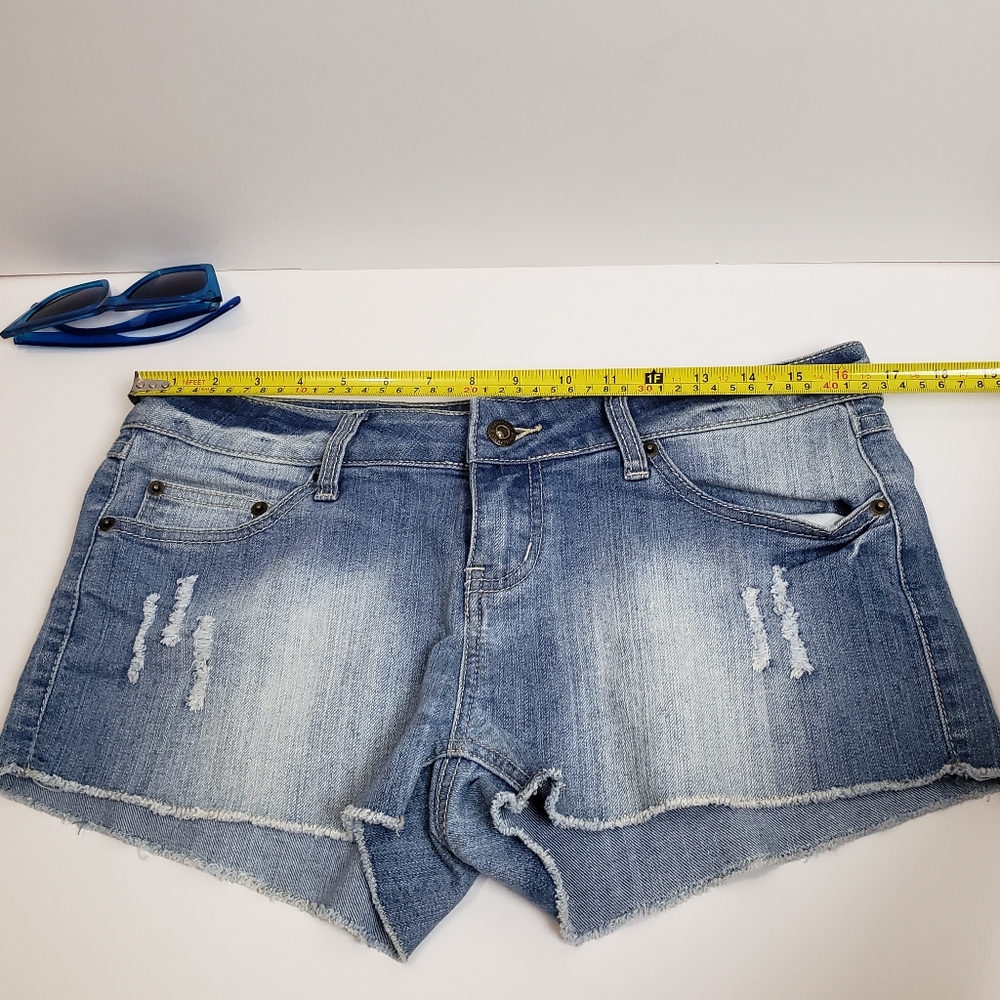 Blue Asphalt  short